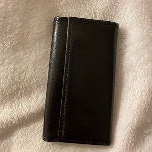 Black key chain case all leather